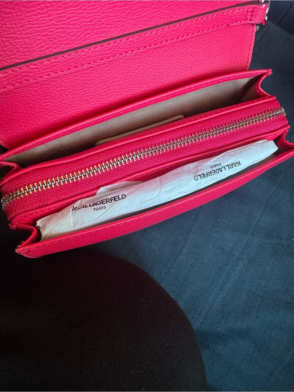 Karl Lagerfeld Hot Pink Leather Lourdes Crossbody - dust bag included - Picture 4 of 8